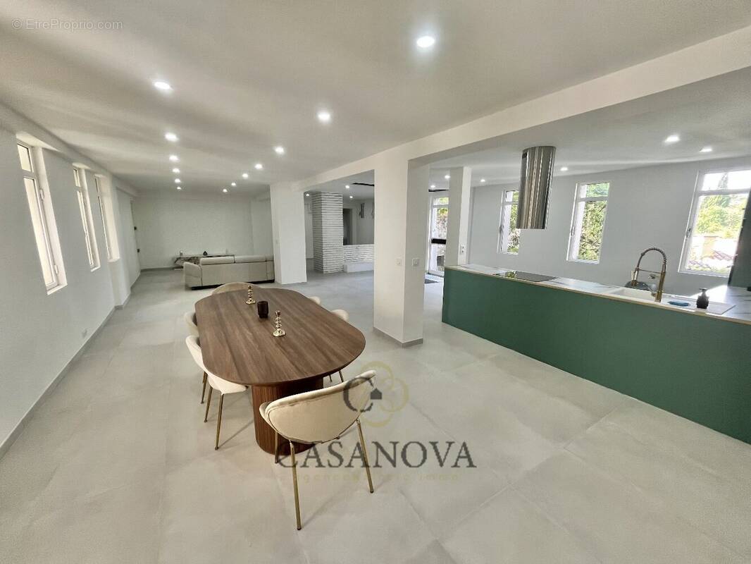 Appartement à NIMES