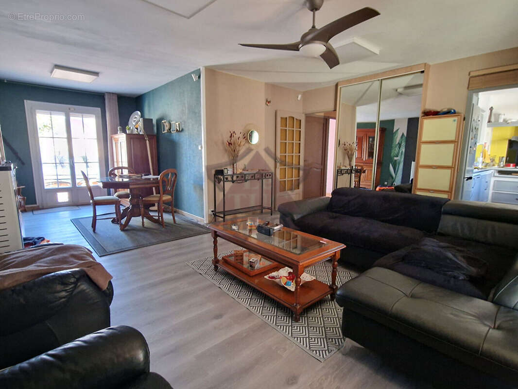 Maison à SAINT-AMBROIX