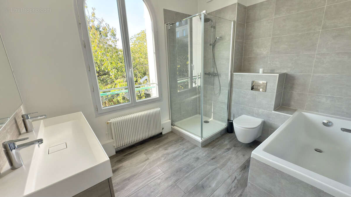 Maison à SAINT-GRATIEN