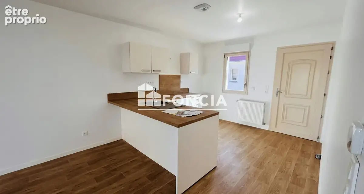 Dans résidence sénior, pavillon de plain-pied libre de suite, avec jardin, construction neuve de 2 pièces avec garage, terrasse  - photo 5