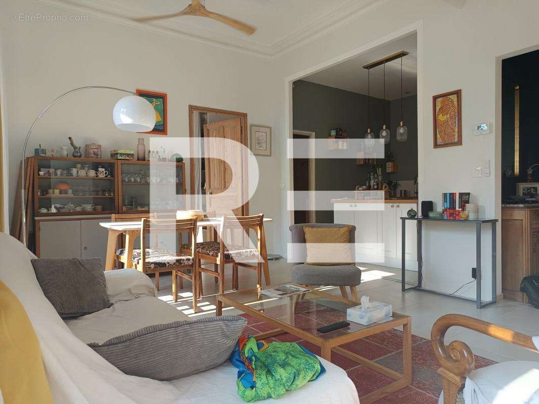 Appartement à NIMES