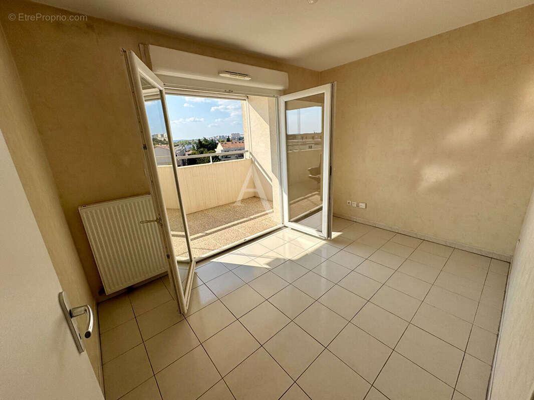 Appartement à NIMES