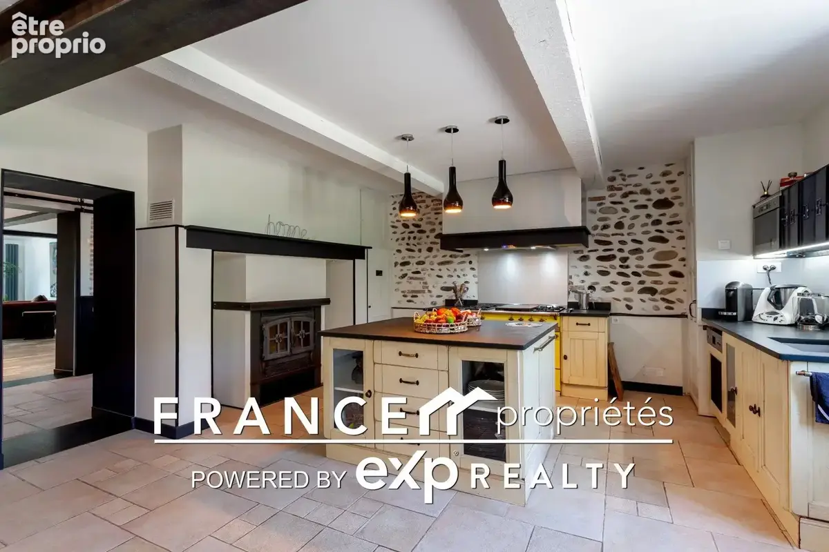 Maison 245 m² à Carbonne  - photo 6
