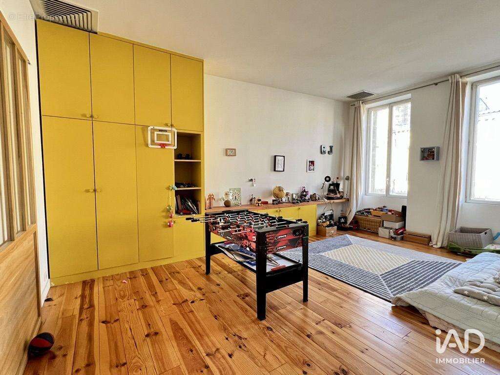 Photo 2 - Commerce à BORDEAUX