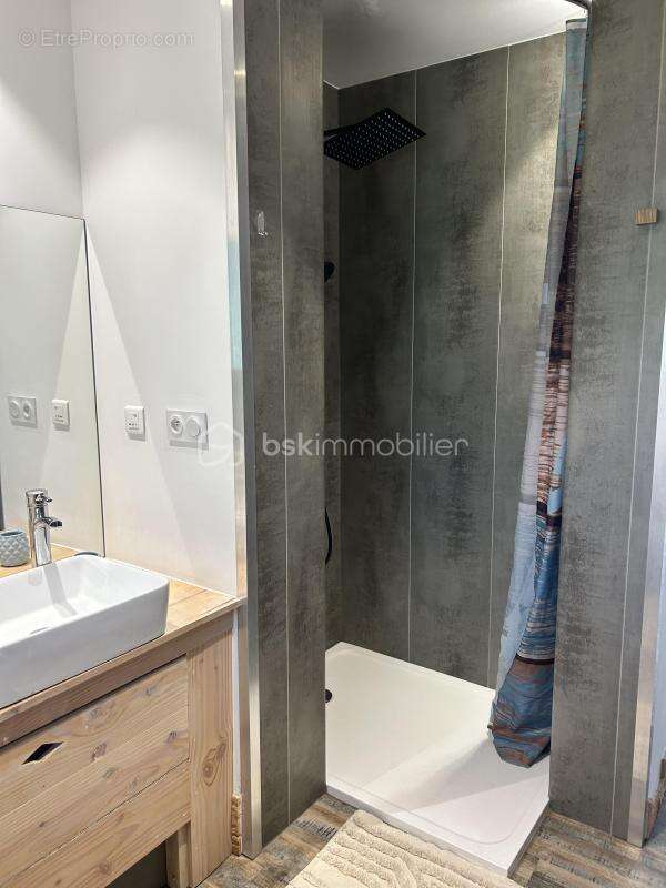 Maison à CHATILLON-SAINT-JEAN