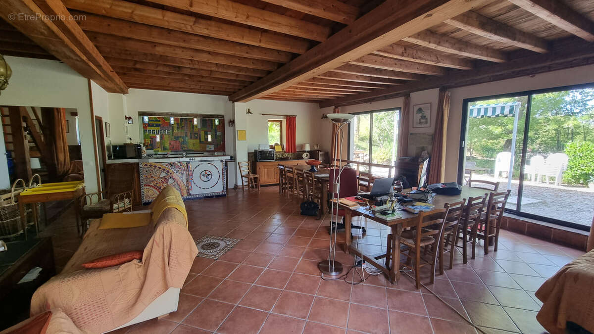 Maison à L&#039;ISLE-EN-DODON