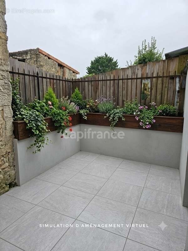 Maison ancienne 6 pièces PARTHENAY (79) - photo 3