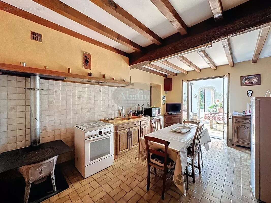 Maison à SAINTE-DODE