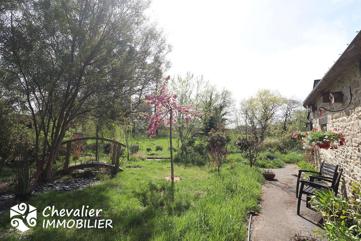 Maison à SAINT-NOLFF