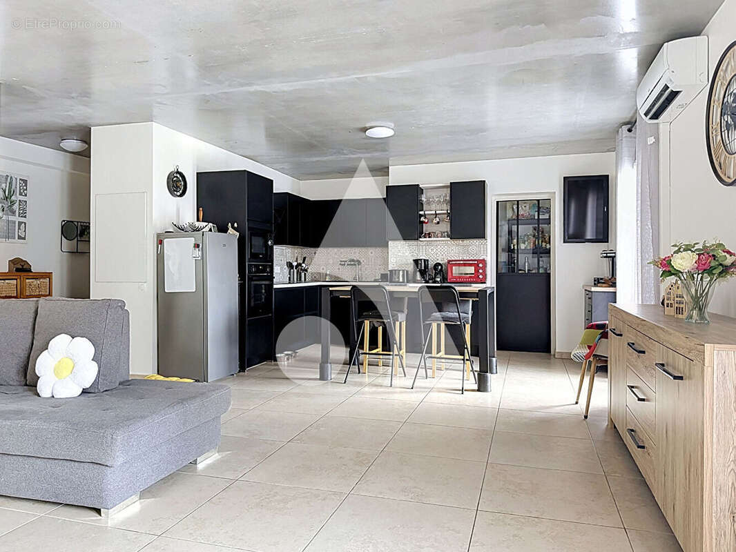 Appartement à TALLARD