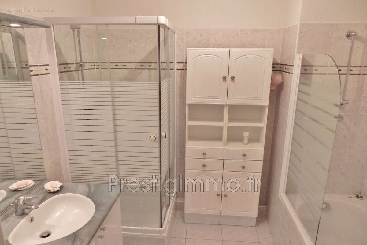 Appartement 70 m² à Mandelieu-La-Napoule  - photo 9