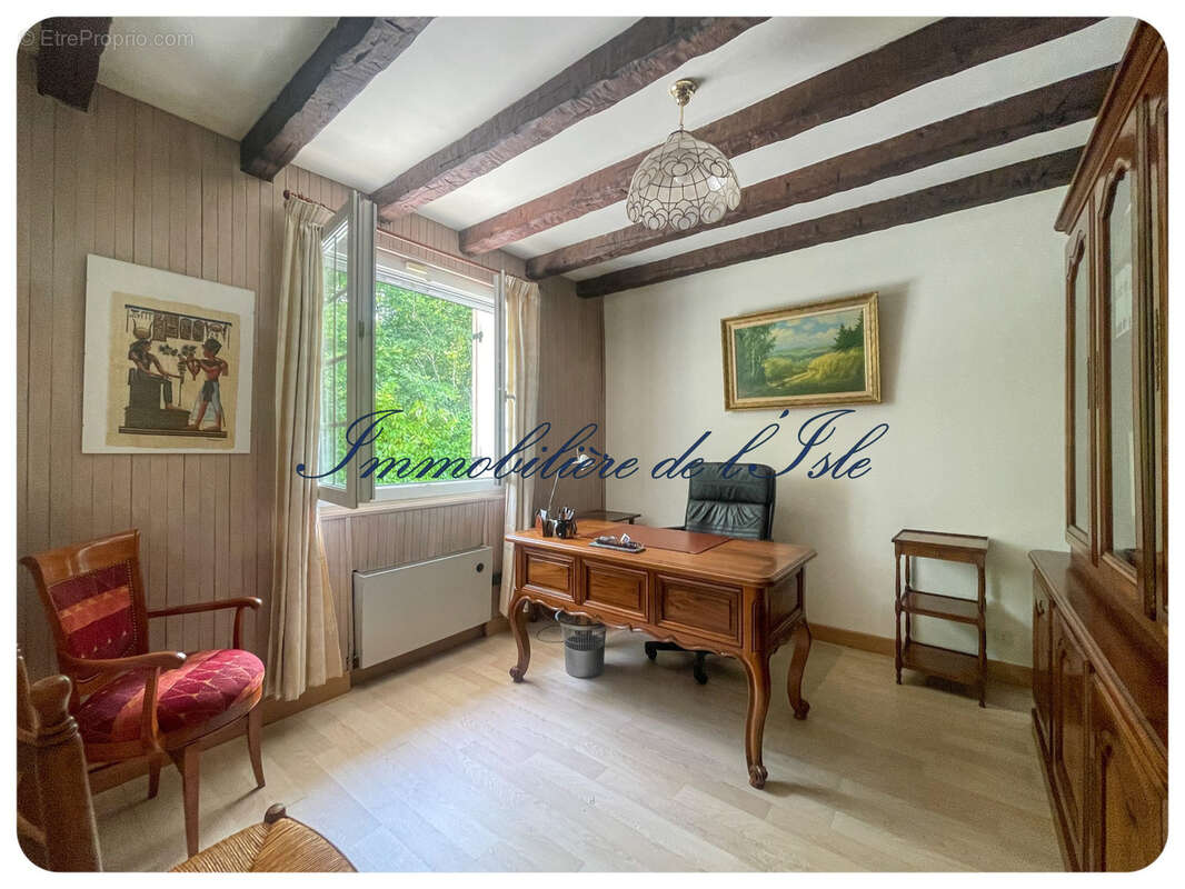 Maison à COULOUNIEIX-CHAMIERS