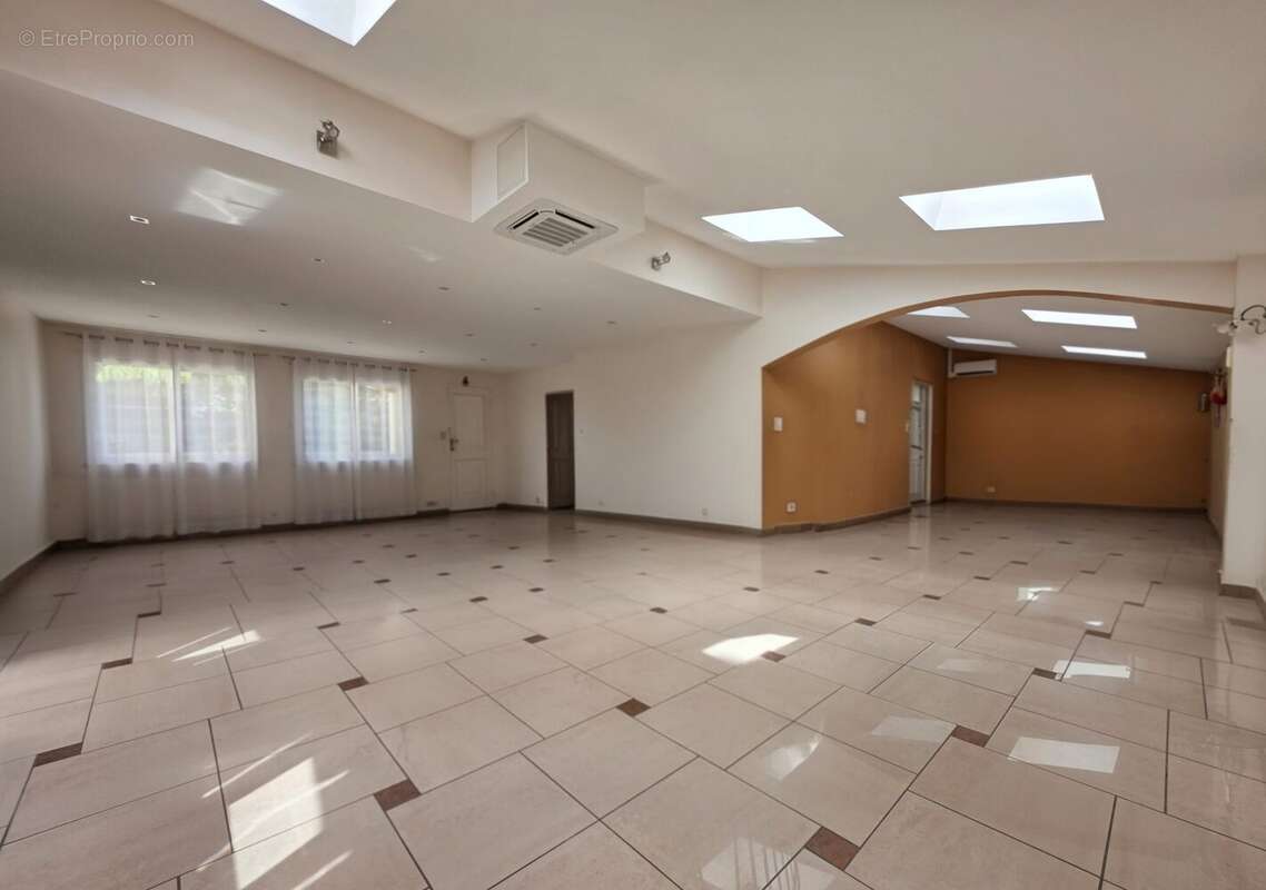 Maison à VILLEURBANNE