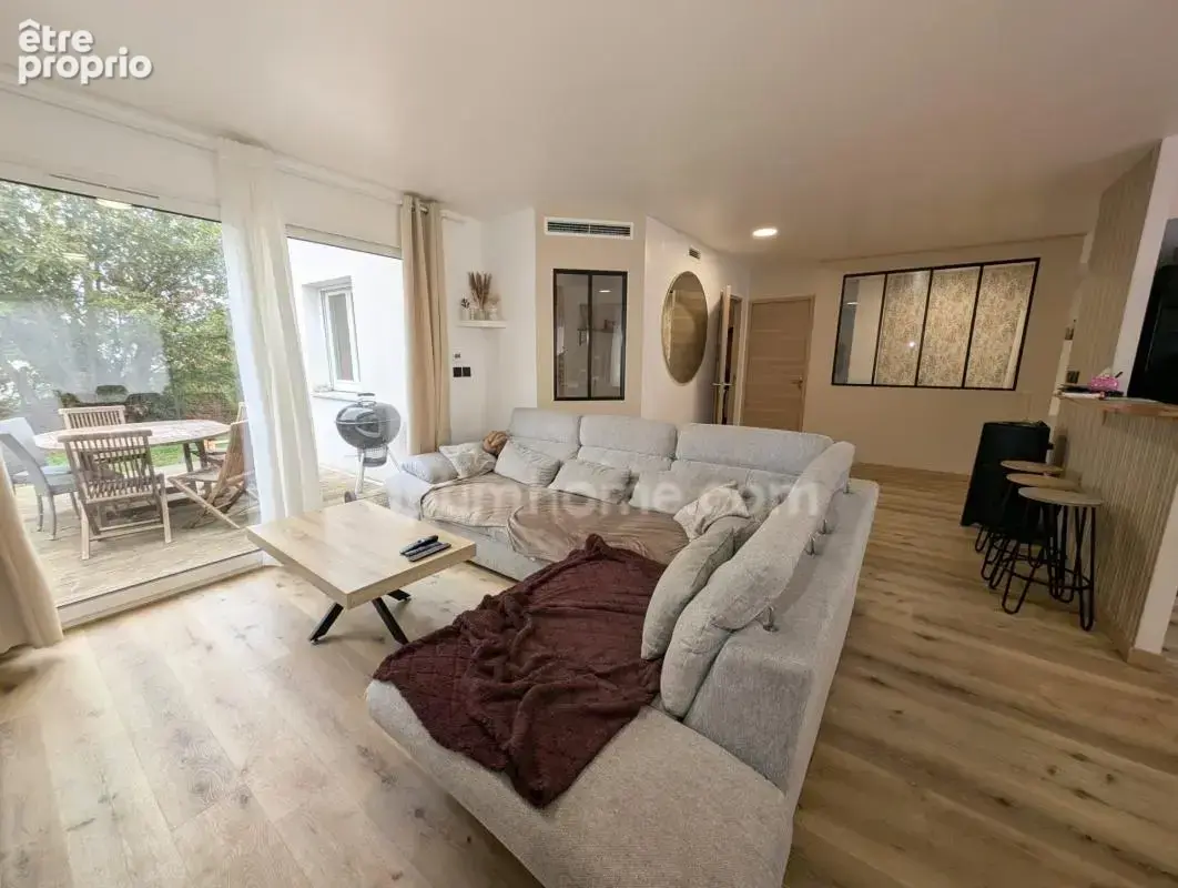 Maison à vendre 6 pièces ELLIANT (29) - photo 3