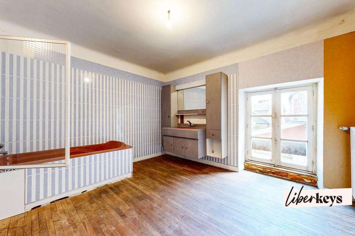 Maison à LA CHEZE