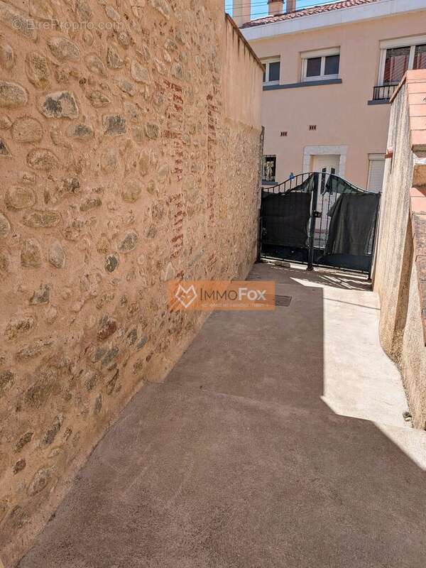 Maison 74 m² à Le Boulou  - photo 2