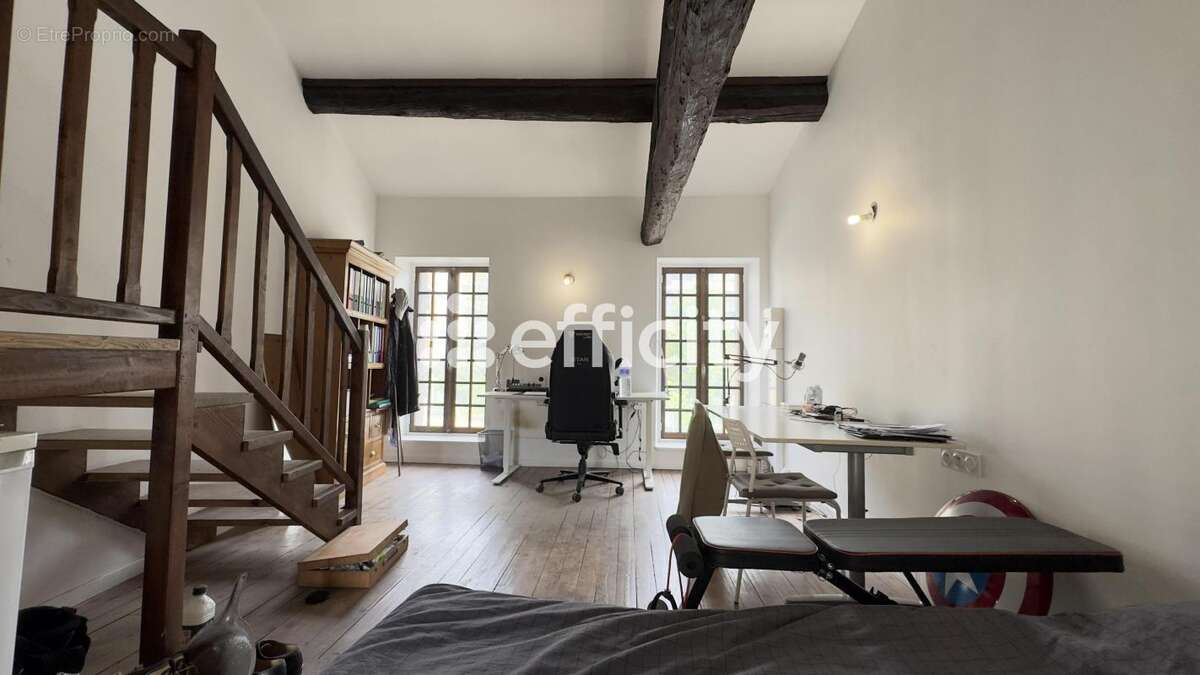 Appartement à ROMANS-SUR-ISERE