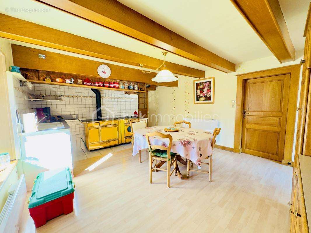 Maison à THORENS-GLIERES