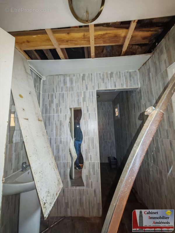 Amiens - Henriville : amiénoise 100m2 avec 2 chambres, bureau et cour - photo 12
