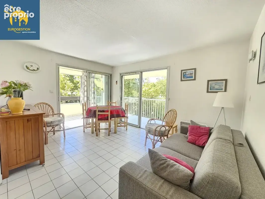 Appartement 2 chambres - 2 Loggias - photo 2