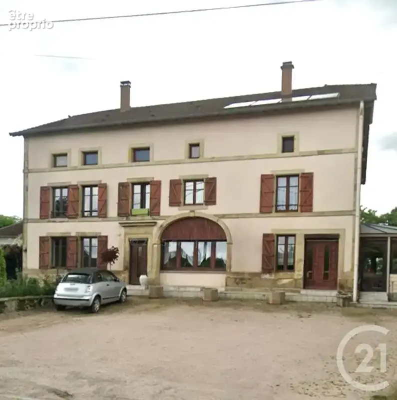Maison à GIRECOURT-SUR-DURBION