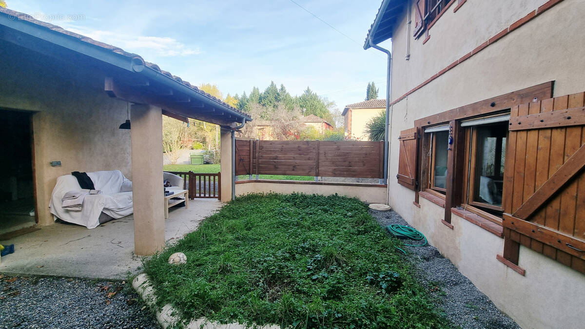 Maison à L&#039;ISLE-EN-DODON