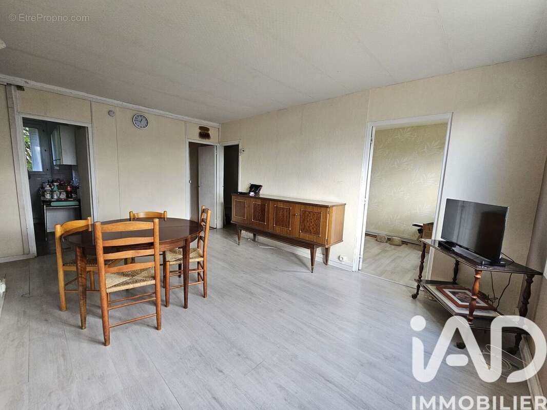 Photo 6 - Appartement à GAGNY