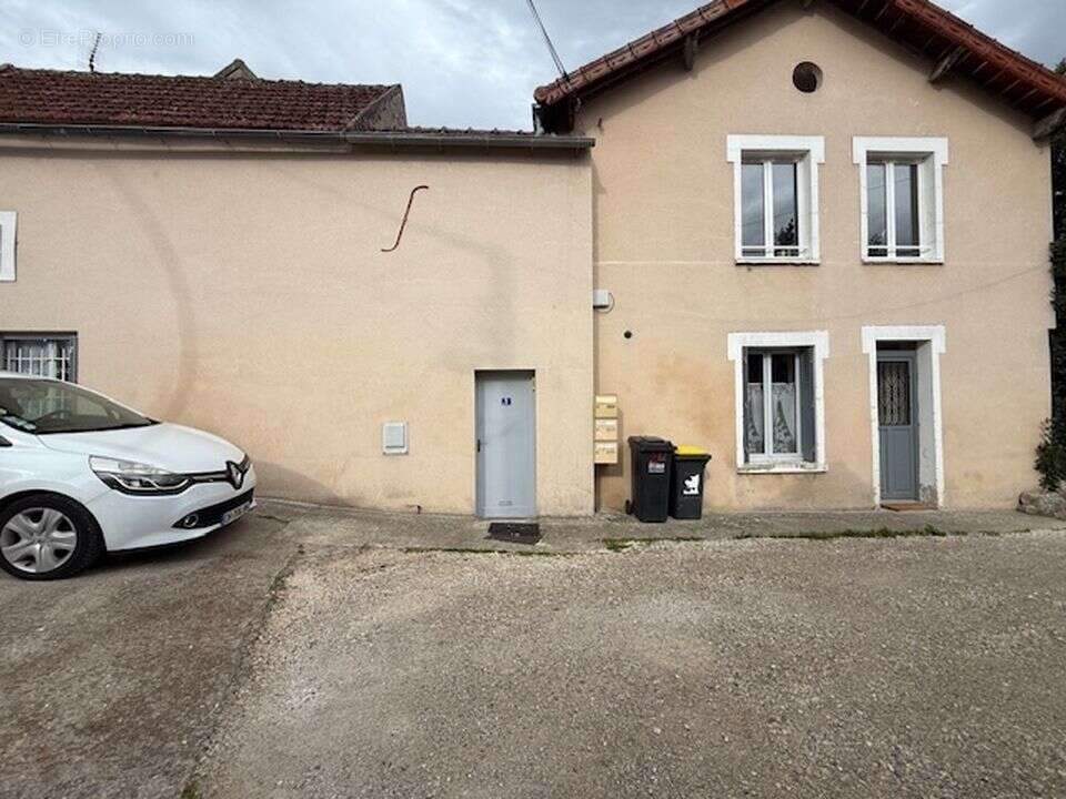 Appartement à MEREVILLE