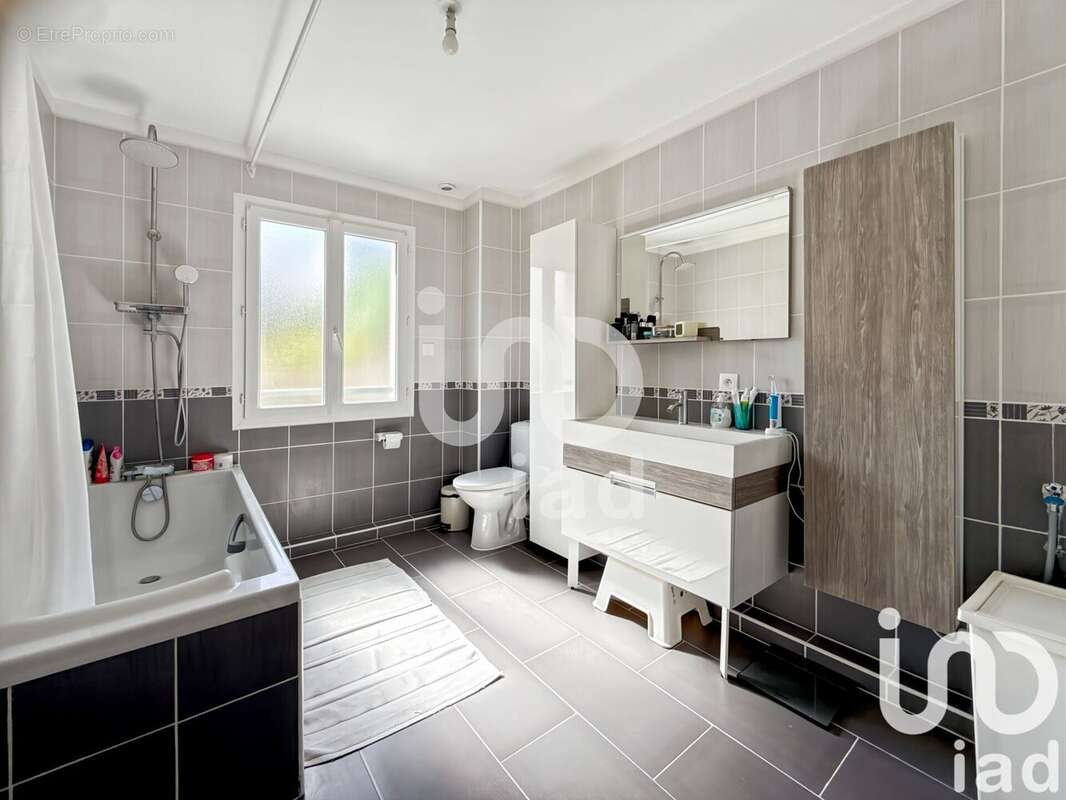 Photo 9 - Maison à COMBS-LA-VILLE