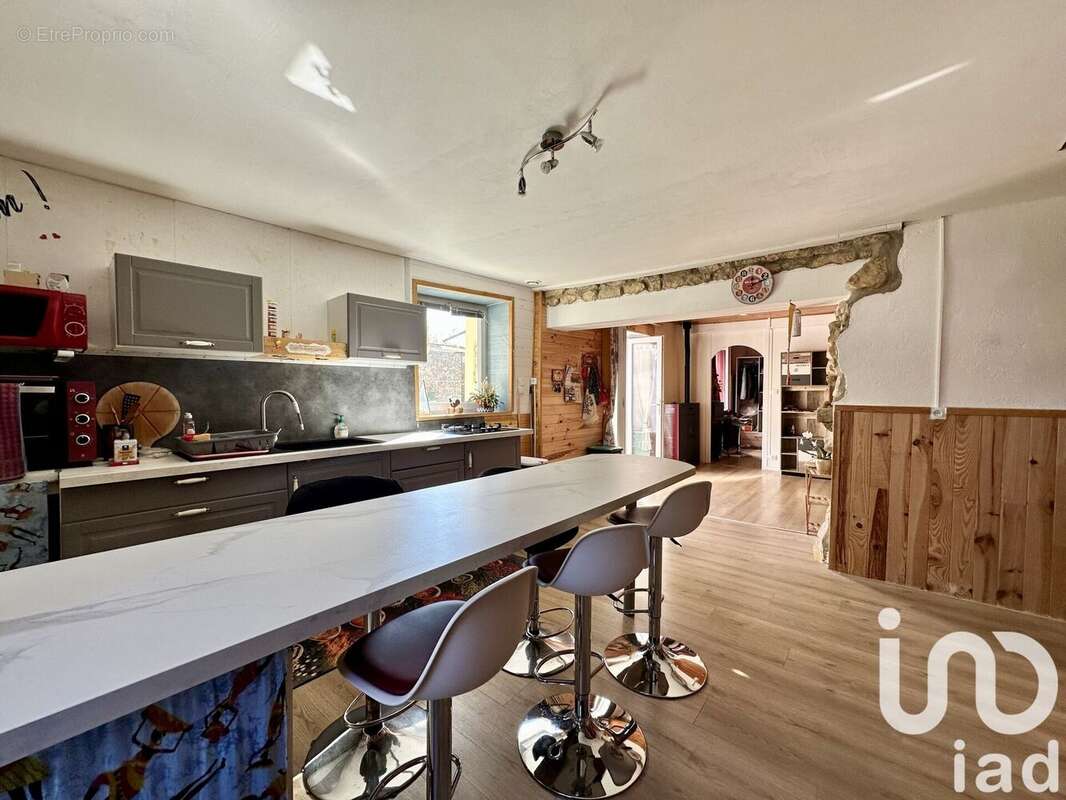 Maison 78 m² à Sainte-Verge  - photo 6
