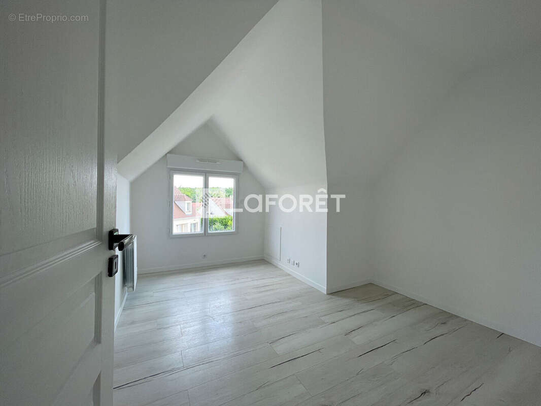 Maison à MAROLLES-EN-BRIE