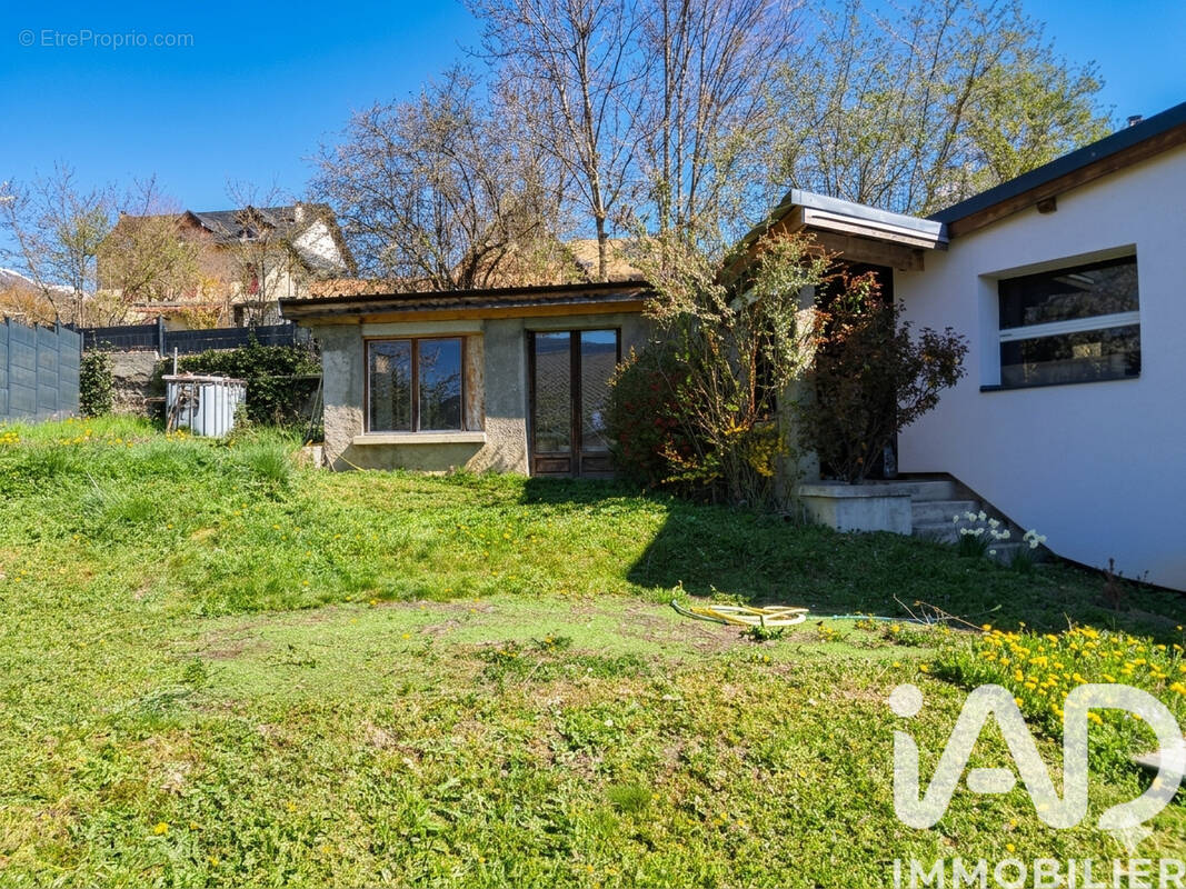 Photo 1 - Maison à LA MOTTE-D'AVEILLANS