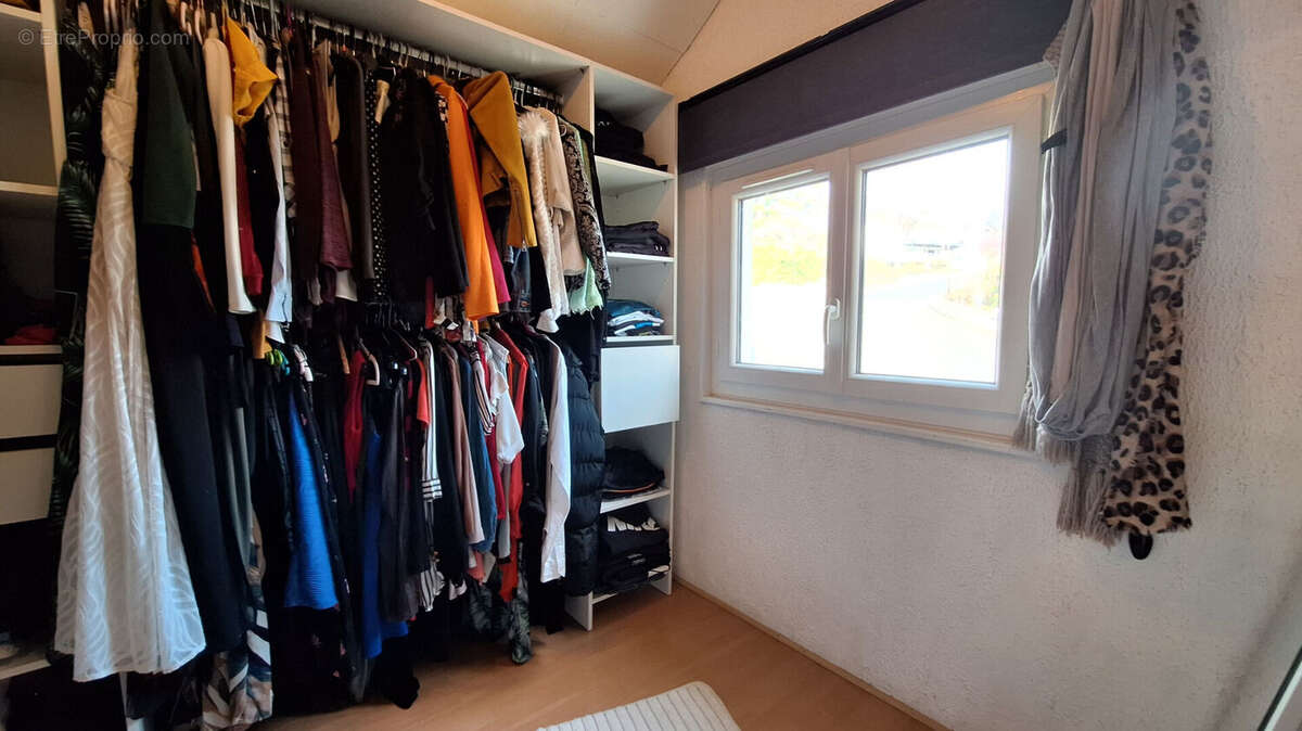 Maison Cournon D Auvergne 4 pièce(s) 90 m2 - photo 13
