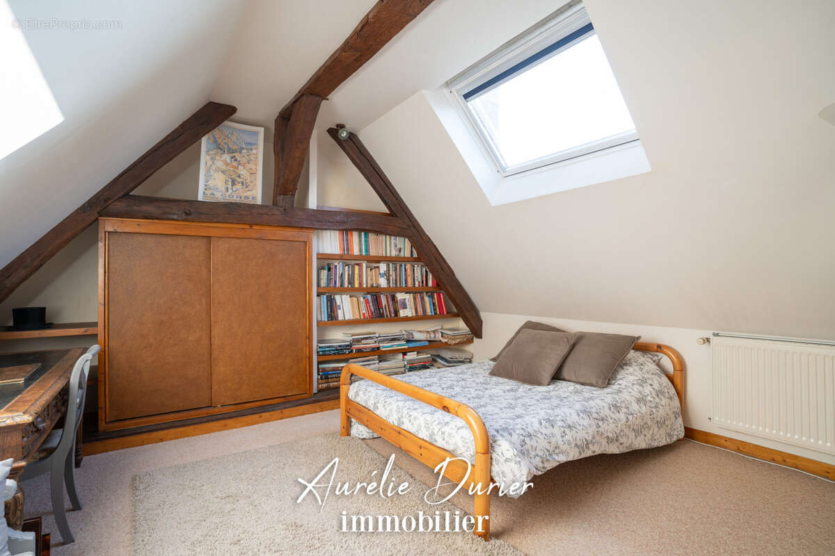 Maison à AZAY-SUR-CHER