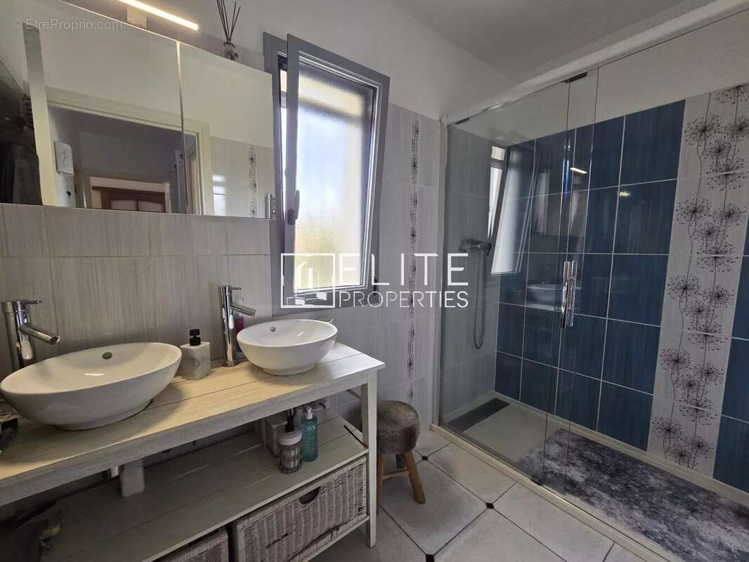 Maison à PEYMEINADE