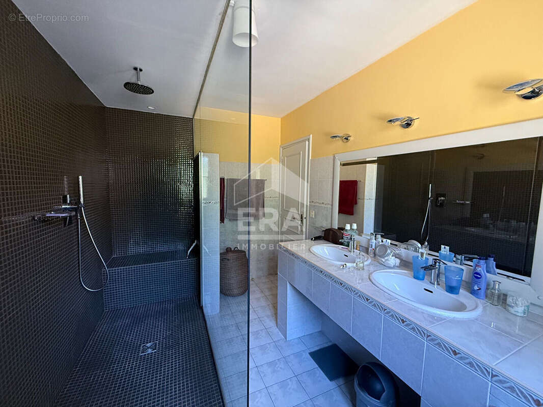 Maison 125m² à saint-maximin-la-sainte-baume - photo 10