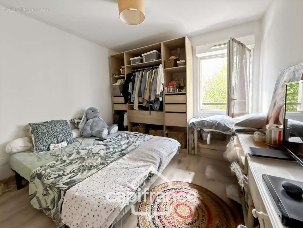 MÉRIGNAC – T3 avec balcon, parking couvert et résidence sécurisée - photo 6