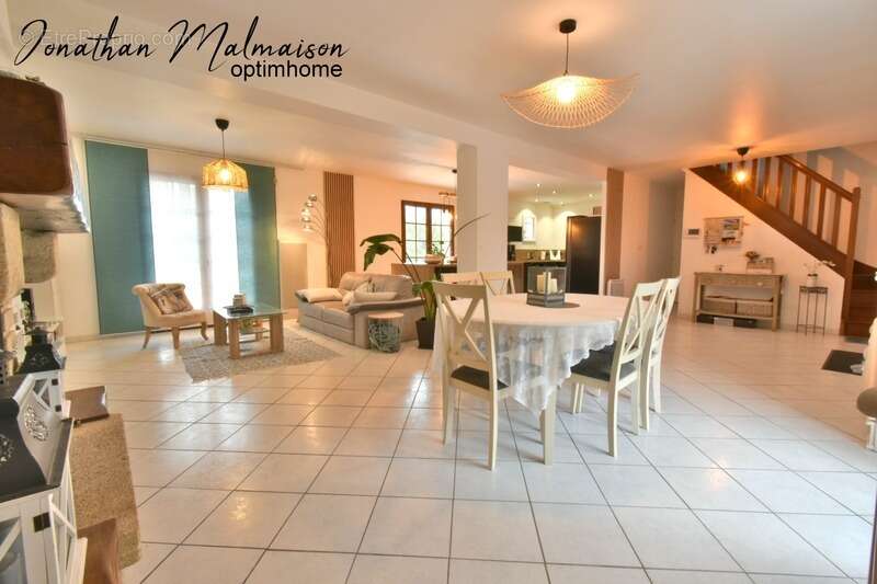 Maison à CONCHES-EN-OUCHE