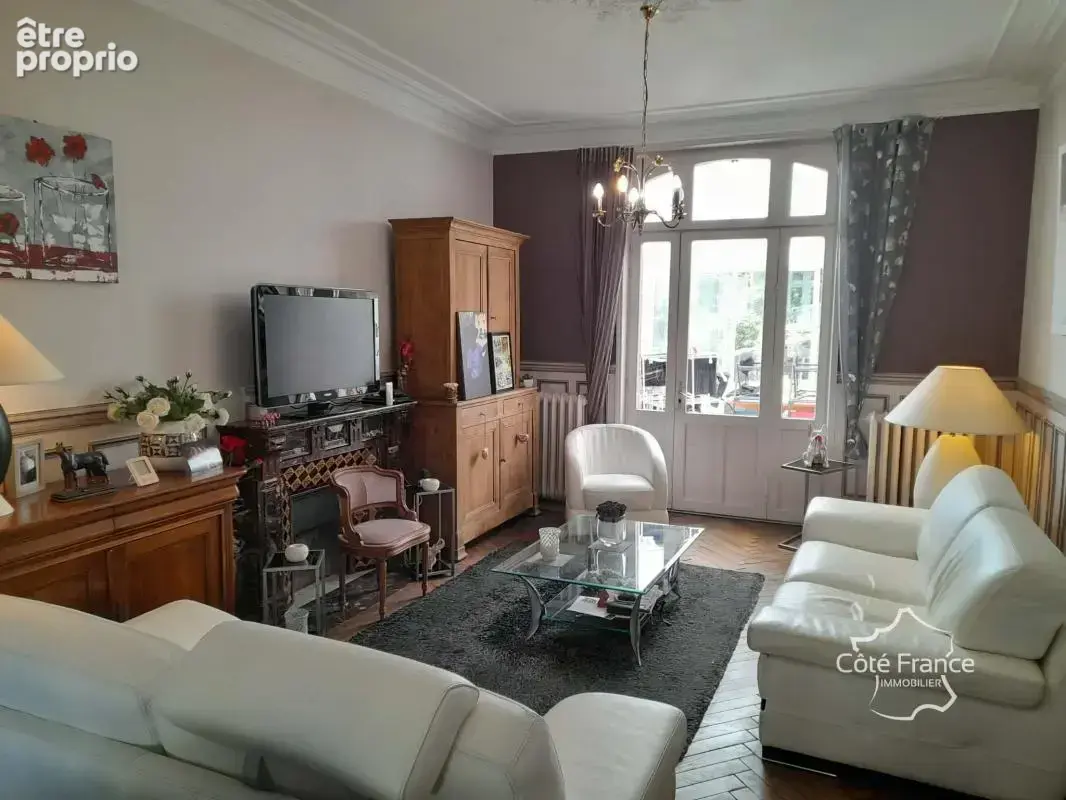 A proximité de tous commerces, lot de 3 maisons avec piscine - photo 15