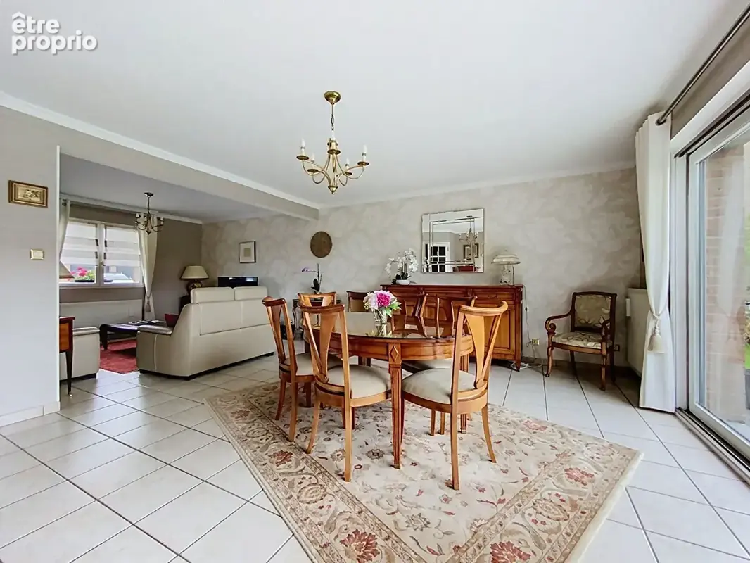 Villa individuelle de 1996 batie sur 615 m² - photo 5