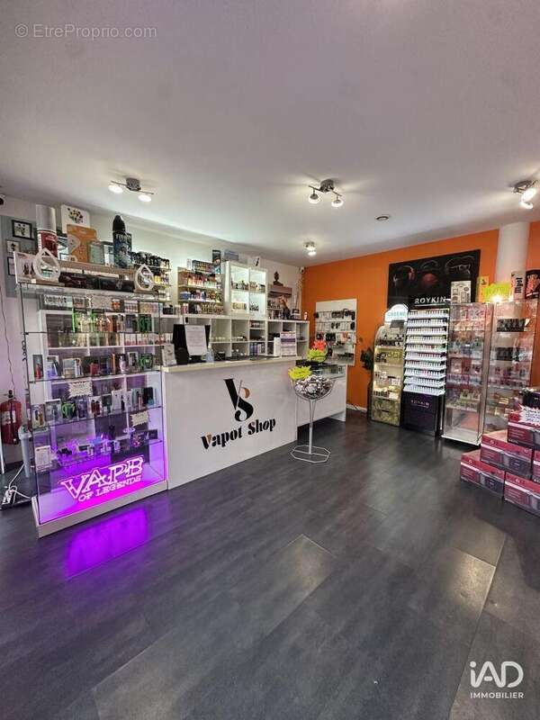 Photo 2 - Commerce à LONGJUMEAU