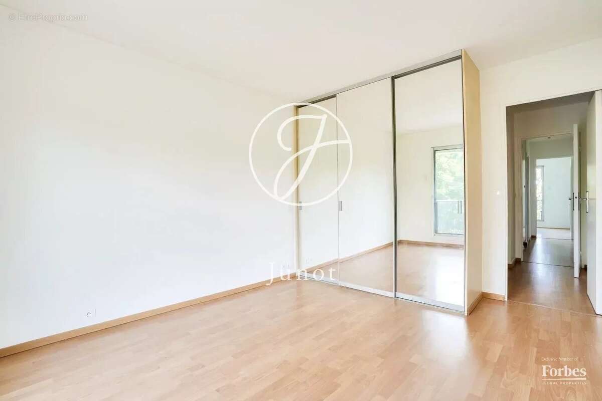 Appartement à LE PECQ