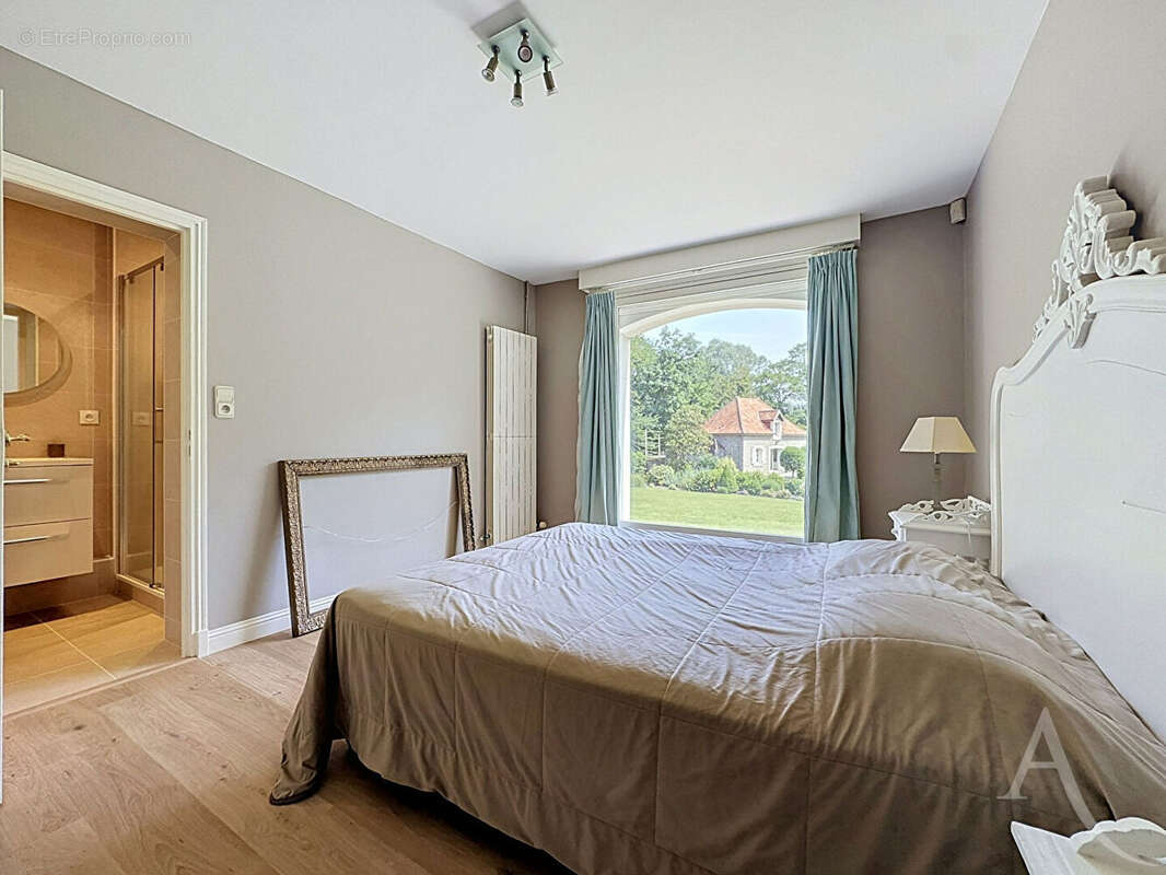Demeure de prestige - 353m² - WIMILLE - photo 7