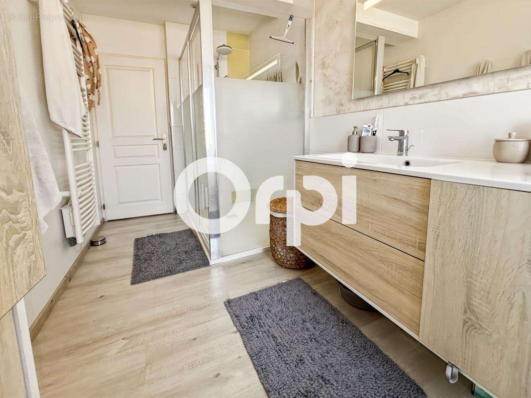 Appartement à COUDEKERQUE-BRANCHE