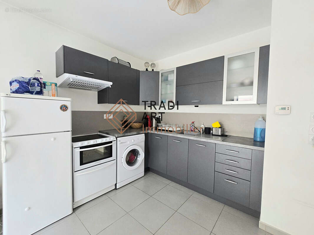 Appartement à SAINTE-GENEVIEVE-DES-BOIS