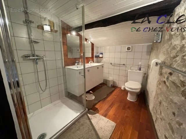 Maison à LA BOISSIERE-EN-GATINE