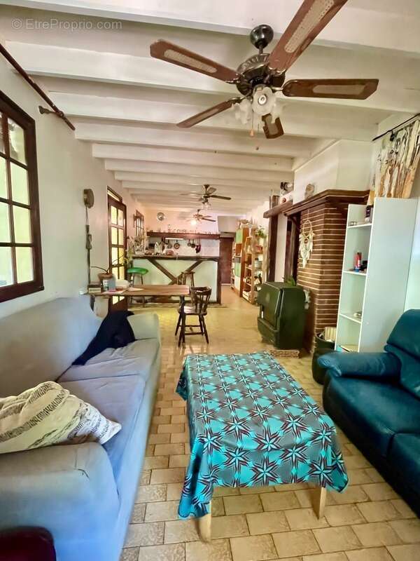 À vendre – Maison de campagne 5 pièces, 121 m² sur 7000² de terrain avec dépendances – Montricoux (82) - photo 6