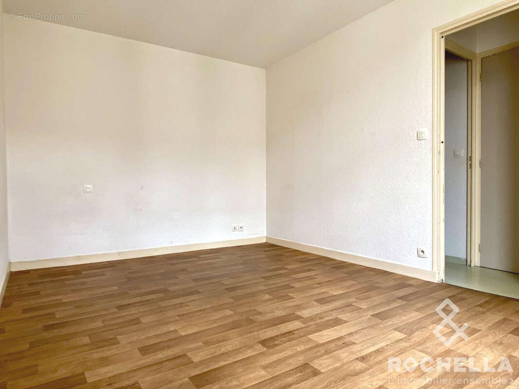 Appartement 60 m² à Rochefort  - photo 7