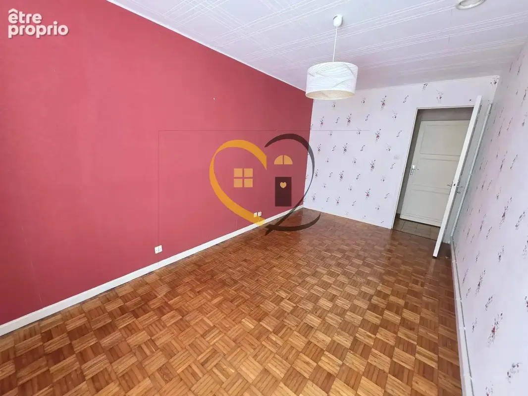 Maison de plain-pied – 3 chambres, dépendances et terrain de 2 116 m² - photo 12