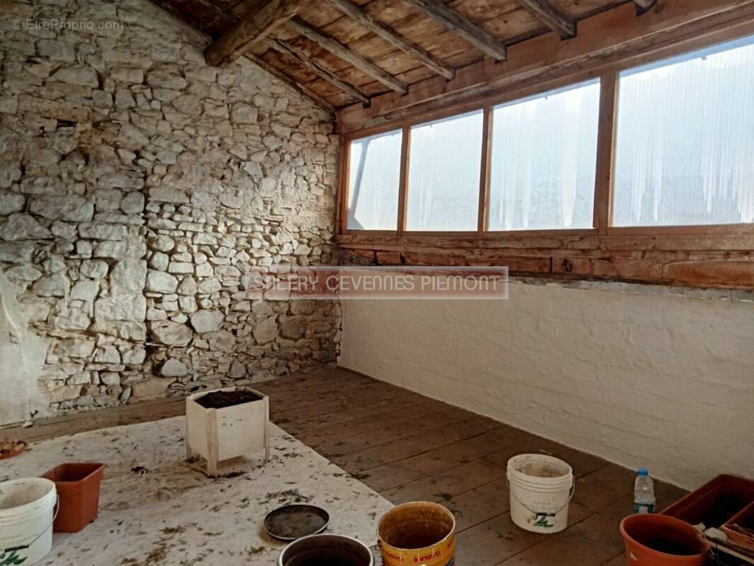 Appartement à SAINT-HIPPOLYTE-DU-FORT